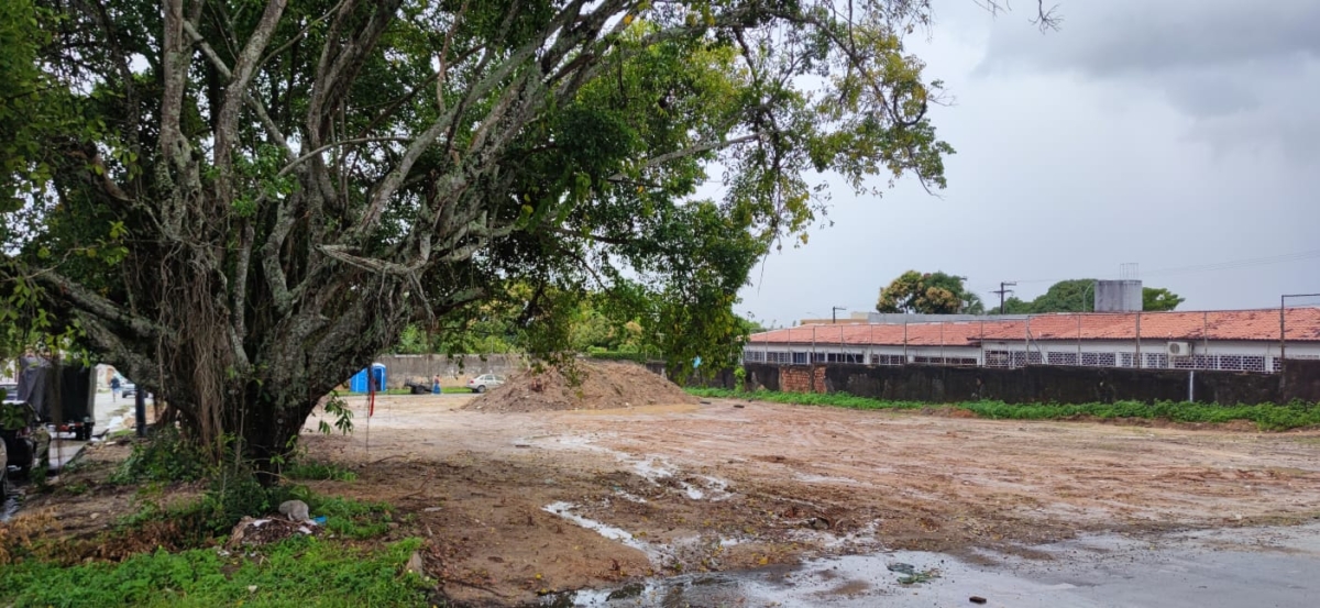FNNIC realiza vistoria em terreno onde será construída casa para família vulnerável - Foto: Assessoria de Comunicação Celi
