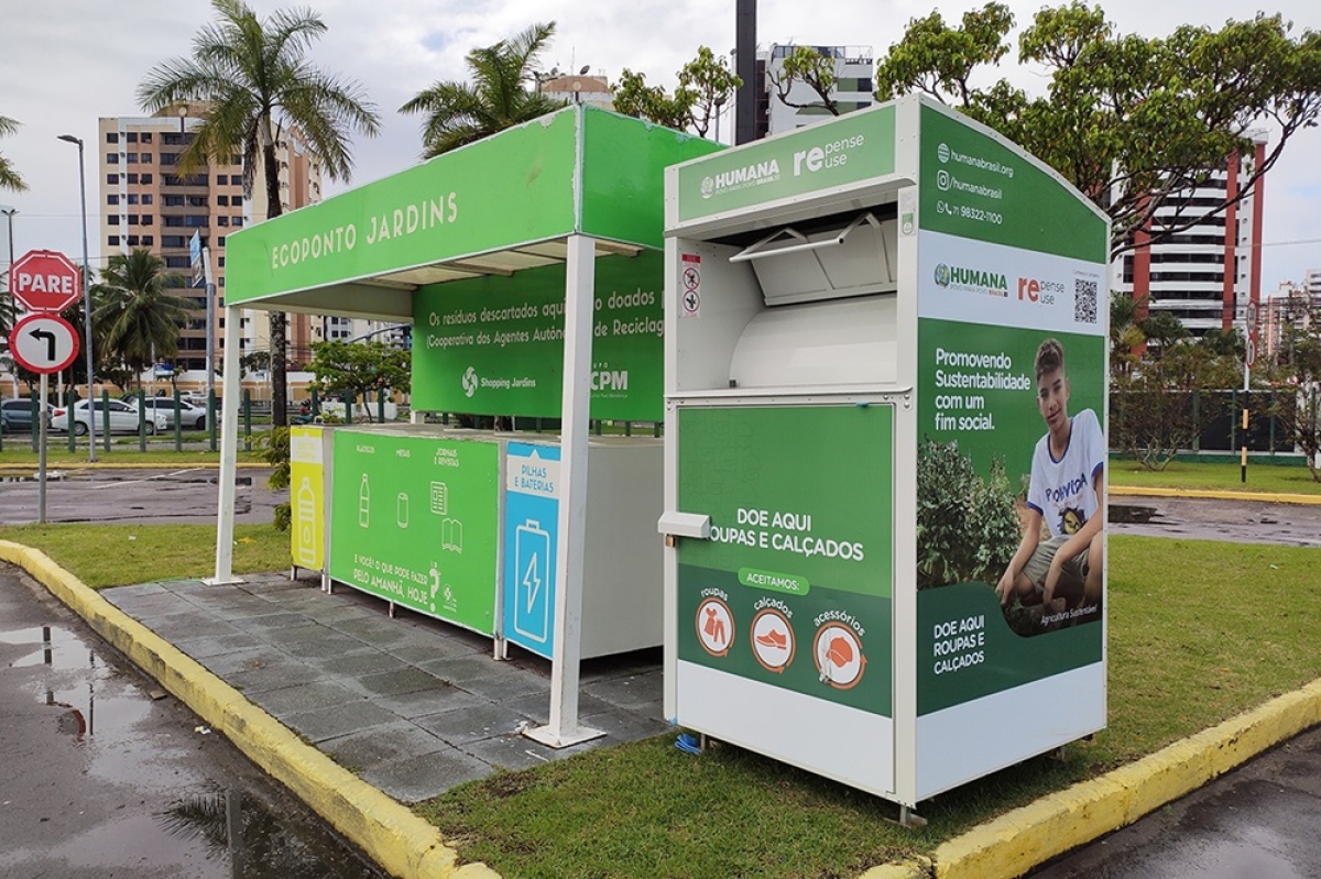 Um dos coletores do projeto "Repense e Reuse" da Humana Brasil no Shopping Jardins- Foto: Divulgação