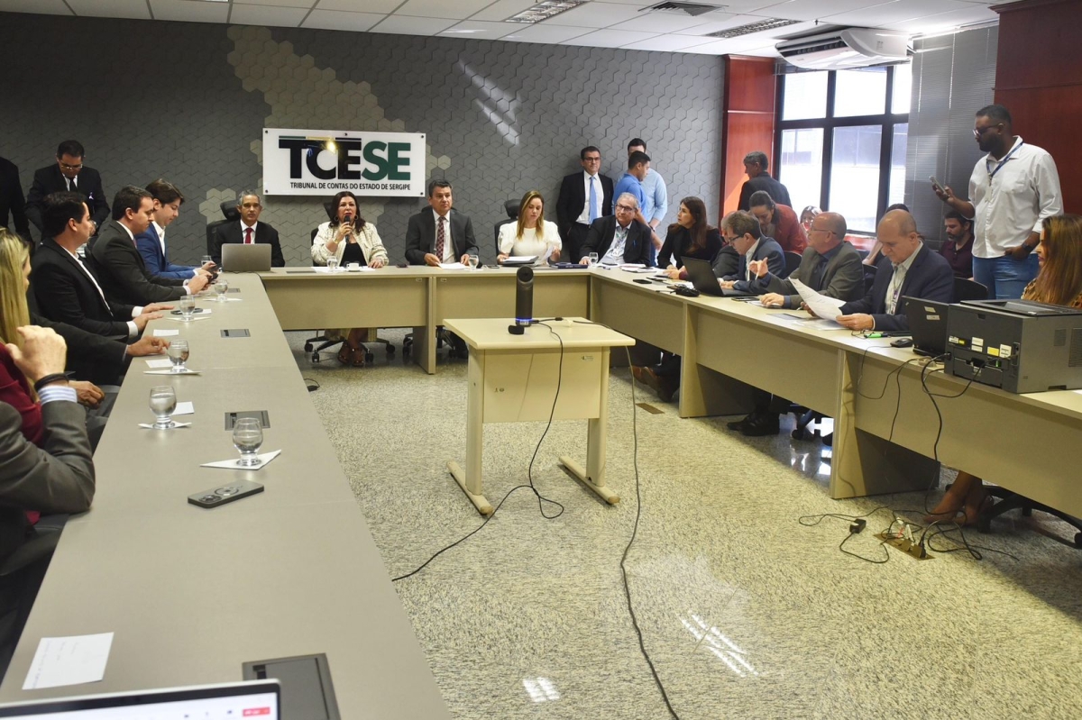 TCE realiza mesa técnica sobre concessão de serviços de água e esgoto - Foto: Marcelle Cristinne/TCE Sergipe
