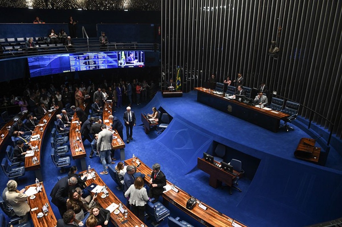 Proposta foi aprovada em primeiro e segundo turnos na sessão desta quarta - Foto: Jonas Pereira/Agência Senado