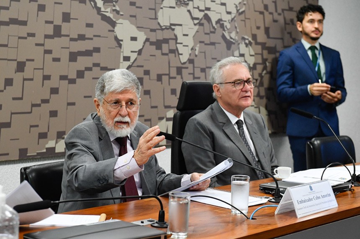 Celso Amorim foi ouvido em audiência da CRE, presidida por Renan Calheiros - Foto: Roque de Sá/Agência Senado