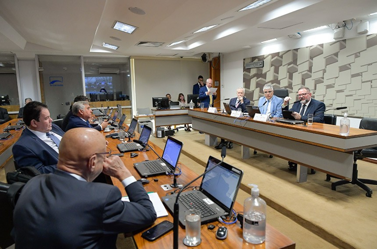 Participantes da audiência acreditam que plataformas digitais manipulam a distribuição do conteúdo - Foto: Geraldo Magela/Agência Senado