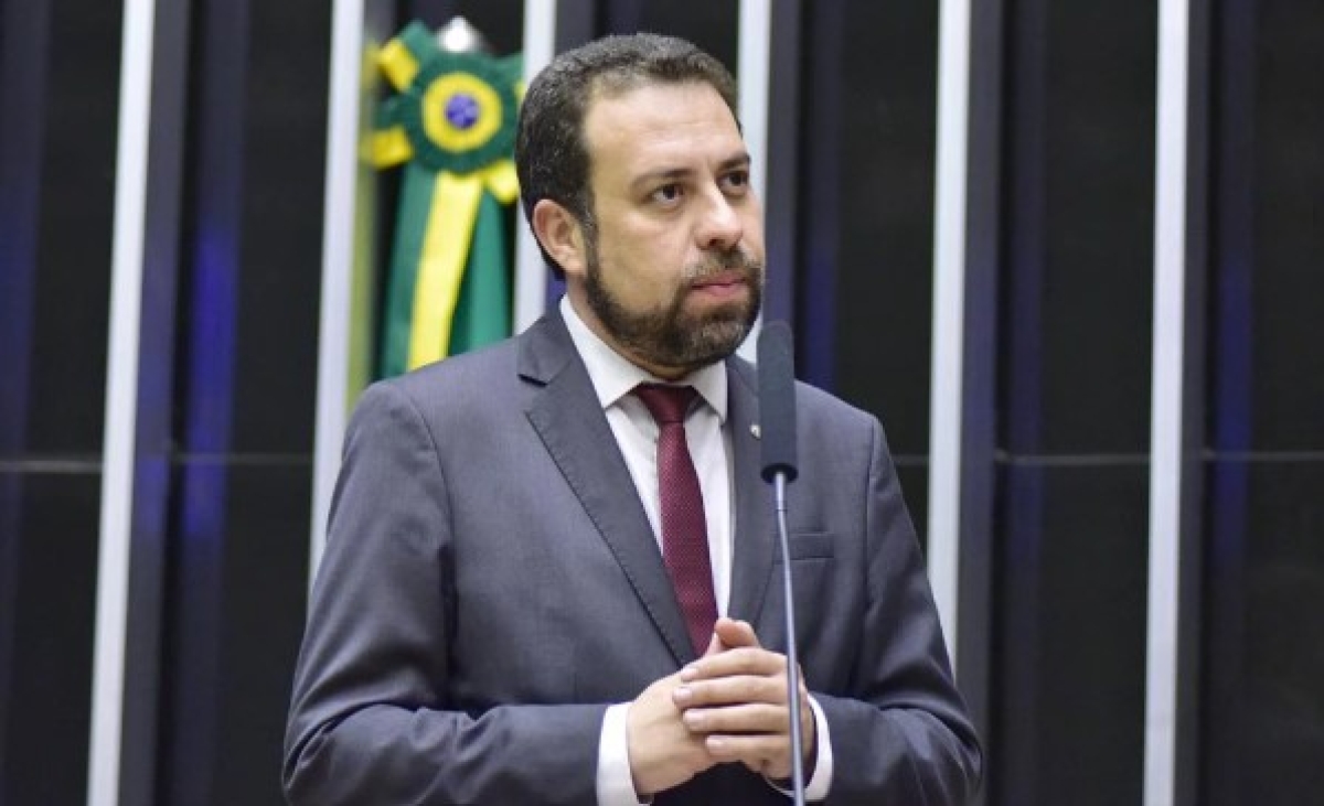Guilherme Boulos - Foto: Zeca Ribeiro / Câmara dos Deputados