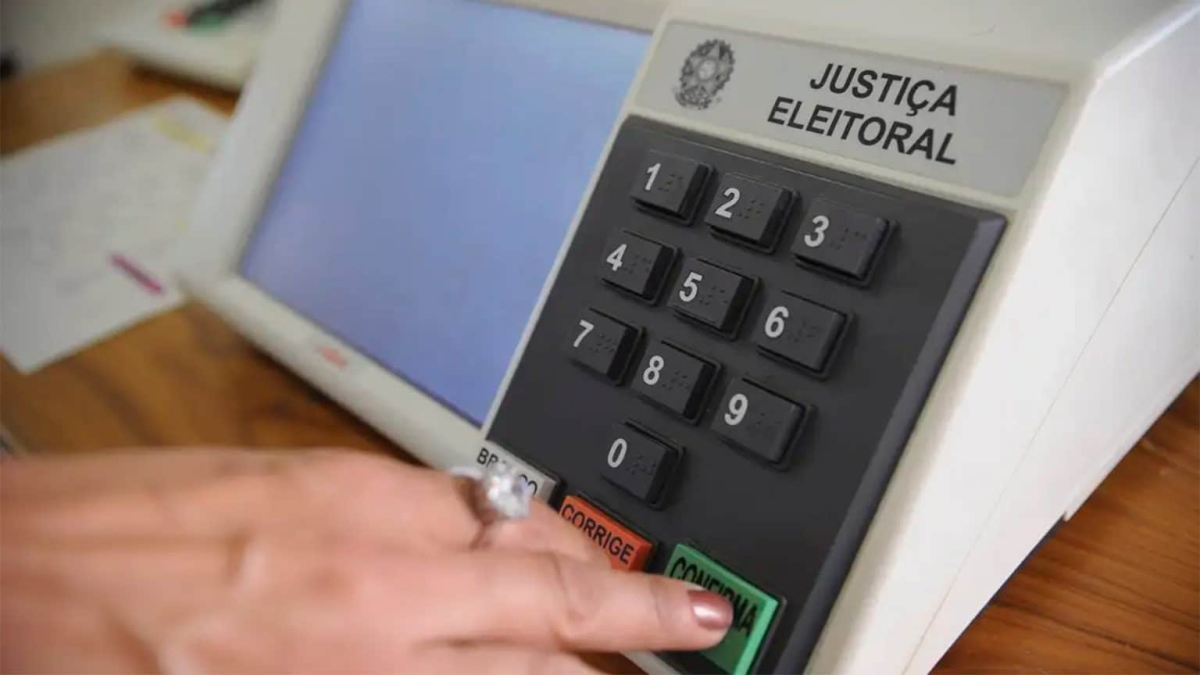 IA "lê" propostas de candidatos a prefeituras do Brasil todo para você - Foto: Fábio Pozzebom/Agência Brasil
