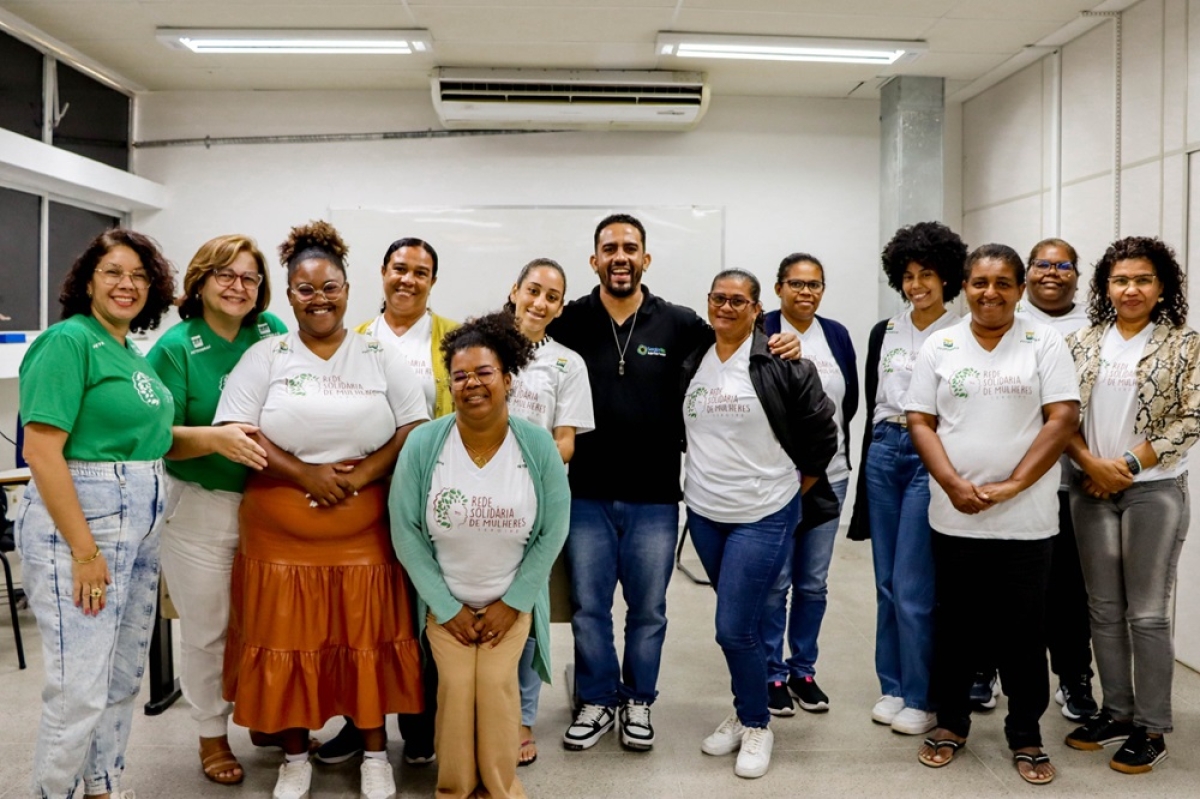 Mulheres do projeto Rede Solidária buscam o aprimoramento de técnicas e serviços através de cursos profissionalizantes - Foto: Divulgação
