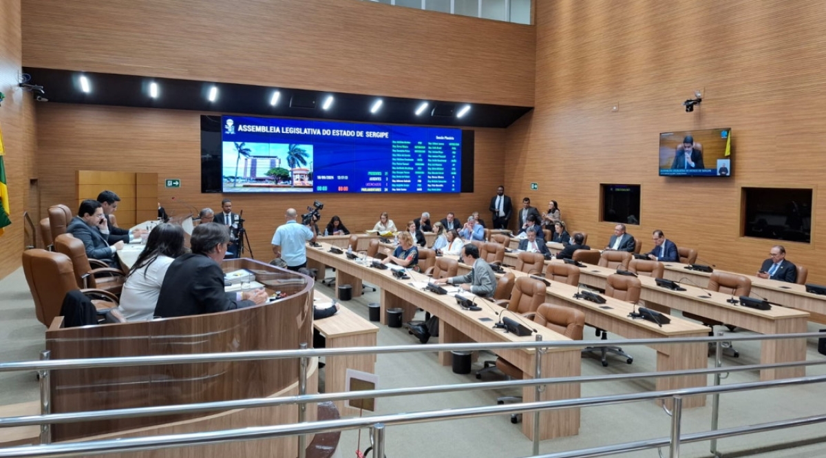 Projeto do governo que concede benefícios a órfãos vítimas de feminicídio é aprovado na Alese / Foto: Gabriel Jesus