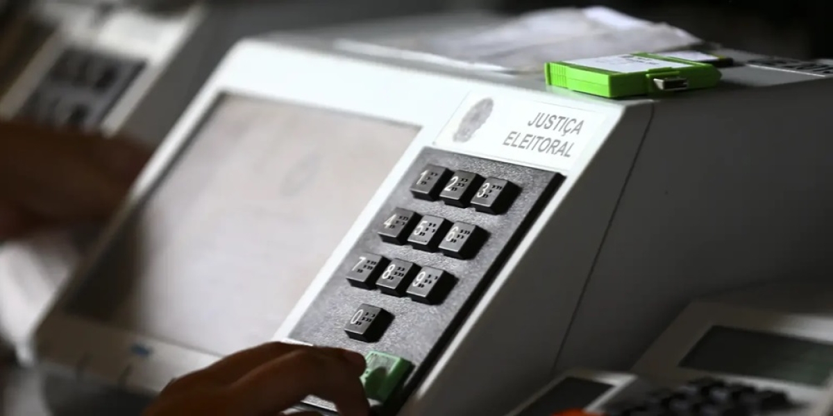 Eleições 2024: primeiro digita o voto para vereador depois para prefeito - Foto: TSE/Alese
