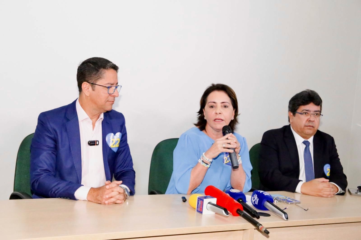Ricardo Marques, Emília Corrêa e Hunaldo Mota - Foto: Coligação "Por uma nova Aracaju"
