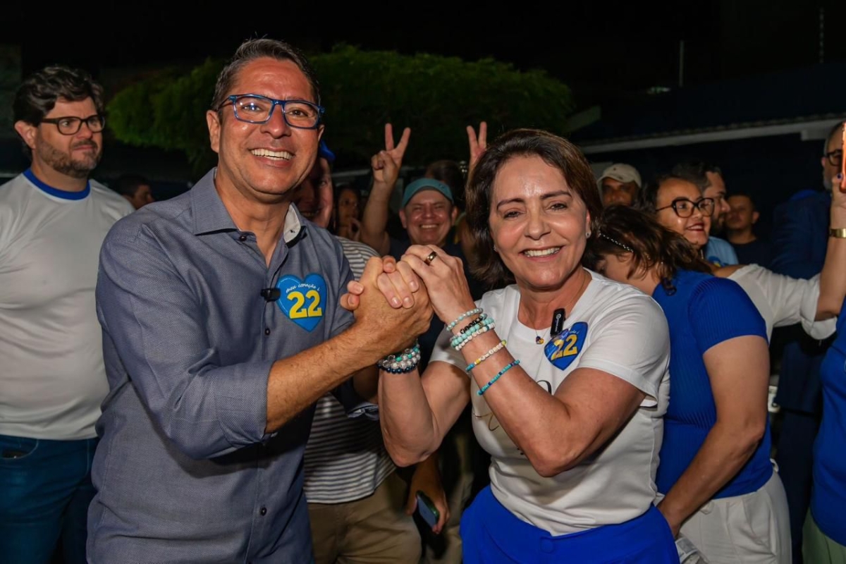Candidata Emília Corrêa e Ricardo Marques - Foto: Ascom/Coligação Uma Nova Aracaju
