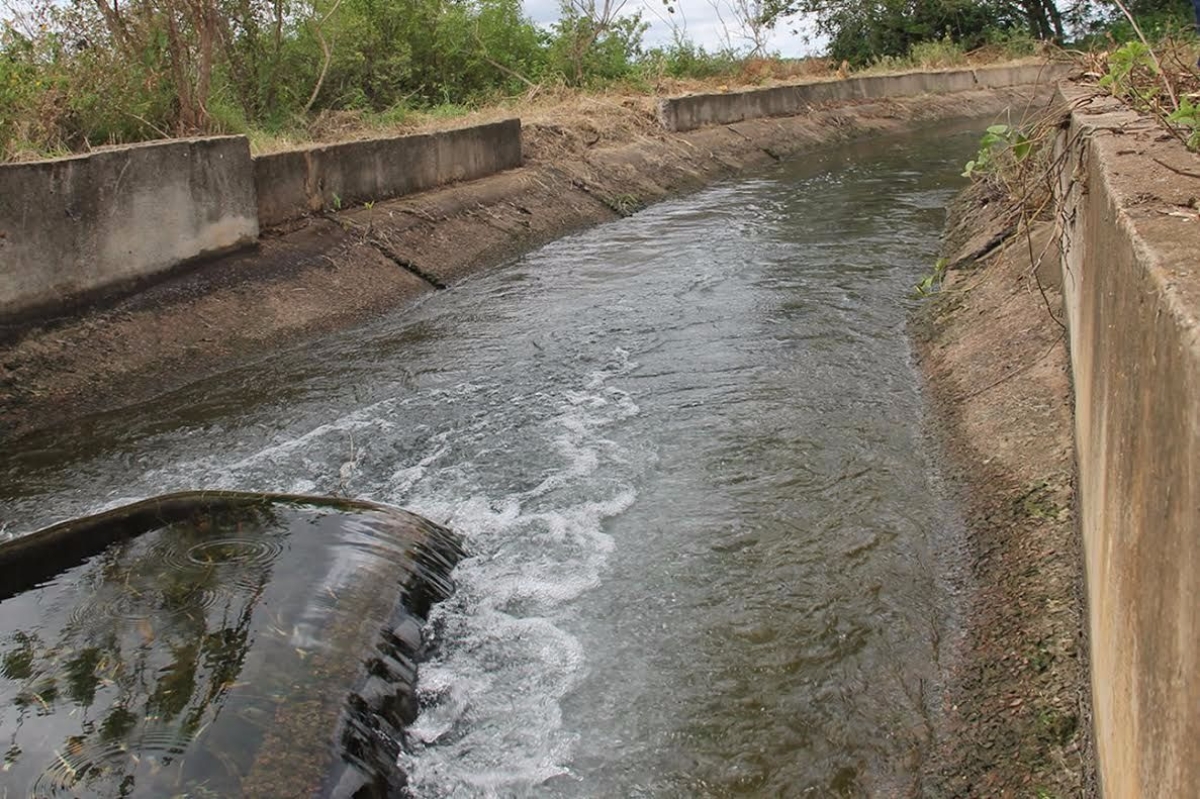 Quase 30 anos de uso for�am a reforma do canal (Foto: Cohidro/SE)