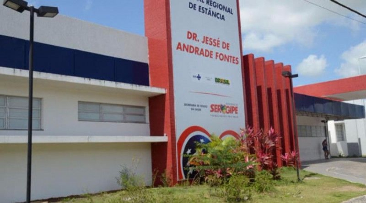 Servidores do Hospital Regional Jess� Fontes amea�am parar as atividades no pr�ximo dia 8 (Foto: Di�rio Sergipano)