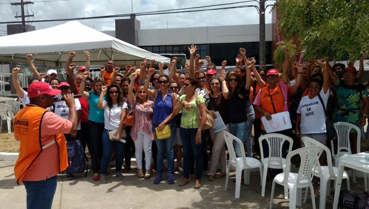 Servidores da Sa�de de Aracaju poder�o encerrar a greve nesta segunda-feira, 31 (Imagem: Sintasa)