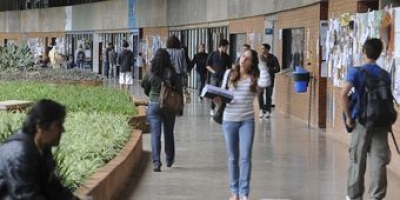Capes quer ouvir universidades sobre novo modelo do Ci�ncia sem Fronteiras (Imagem: Ag�ncia Brasil)