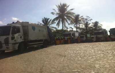 Agentes de limpeza paralisam mas coleta está mantida em Aracaju (Imagem: F5 News)