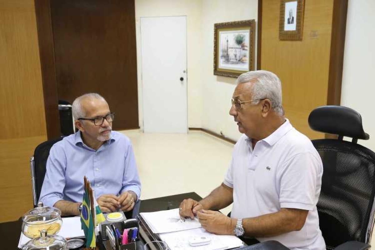 Prefeito e governador se reúnem para discutir parcerias em benefício de Aracaju (Imagem: Jorge Henrique/ASN)