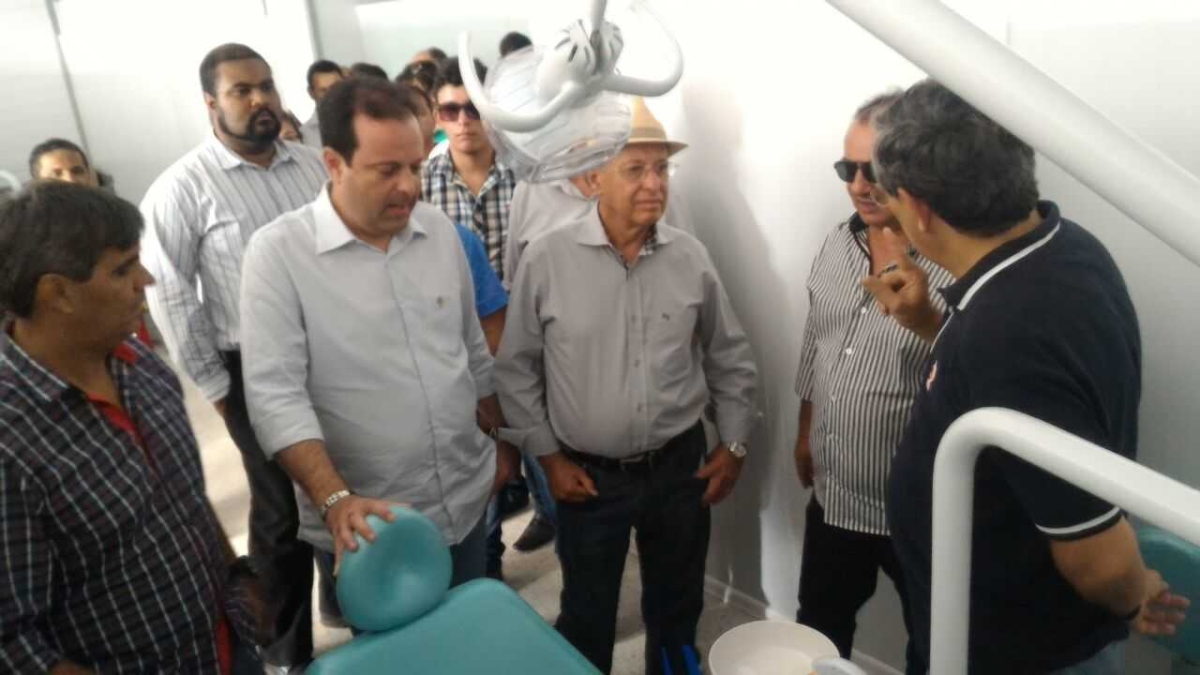 Centro Odontológico da UFS em Lagarto recebe 40 cadeiras odontológicas viabilizadas pelo deputado André Moura (Foto: Elder Santos/Assessoria André Moura)       