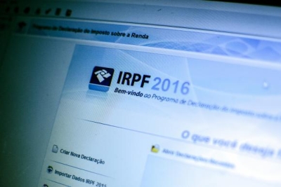 O número do recibo é item obrigatório para acompanhar o processamento da declaração de Imposto de Renda pela internet após a entrega e para fazer a declaração retificadora (Foto: Marcelo Camargo/Agência Brasil)