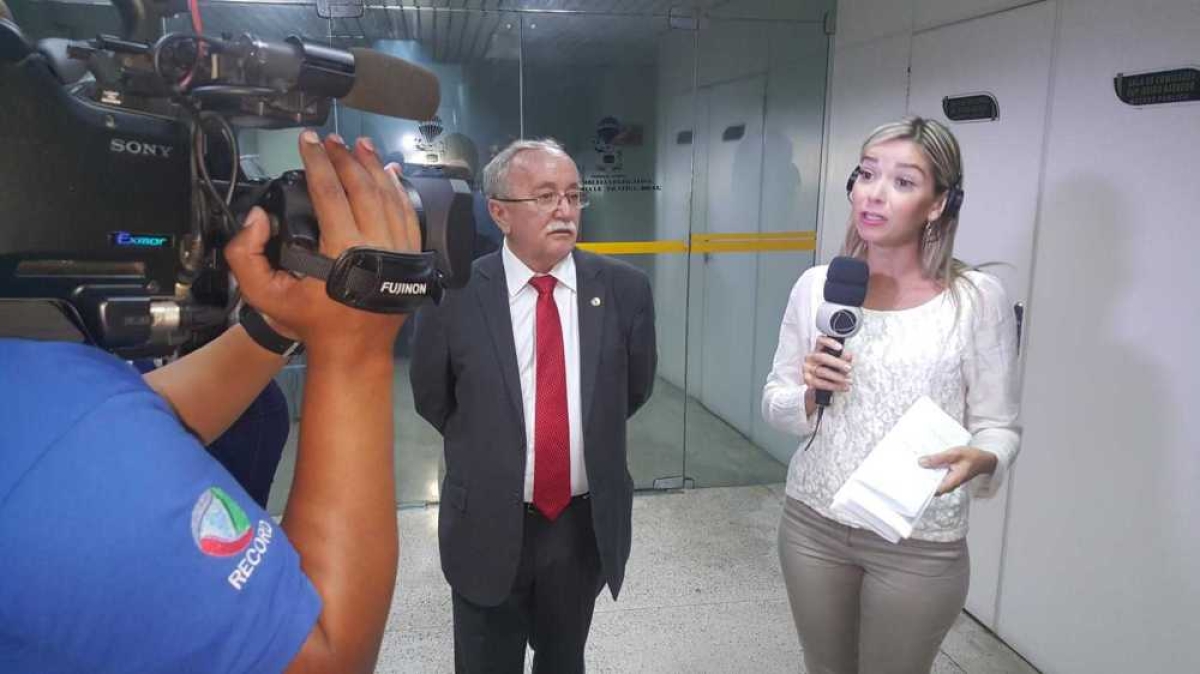 "Emendas parlamentares vão beneficiar municípios", explica Luciano Bispo (Foto: Agência Alese)
