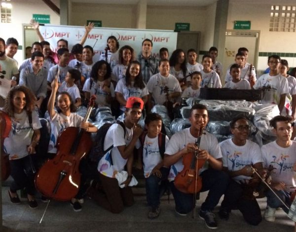 MPT/Sergipe destina instrumentos para a Orquestra Jovem de Sergipe (Foto: MPT/SE)