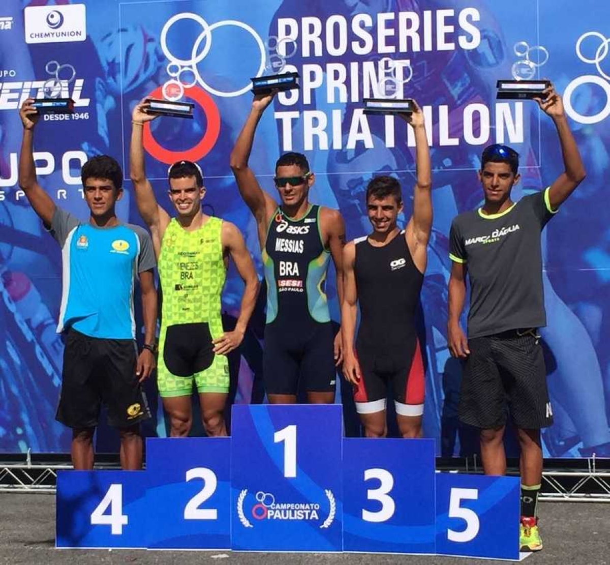 Triatleta Rômulo Menezes sobe ao pódio em competição de São Paulo (Foto: Assessoria Rômulo Menezes)