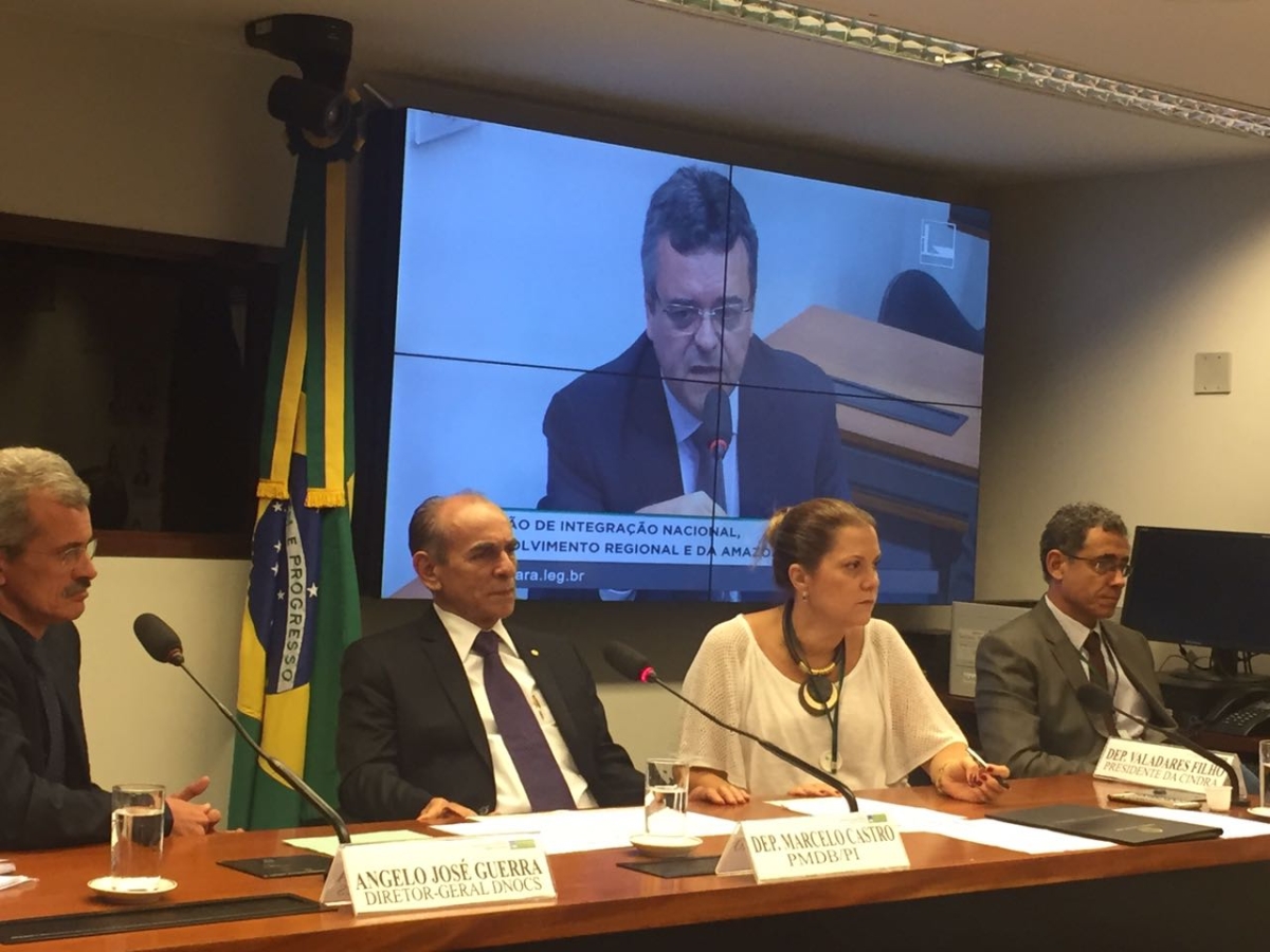 Luciano Pimentel pede ao DNOCS mais pelo sertão sergipano (Foto: Jozailto Lima/Assessoria Luciano Pimentel) 