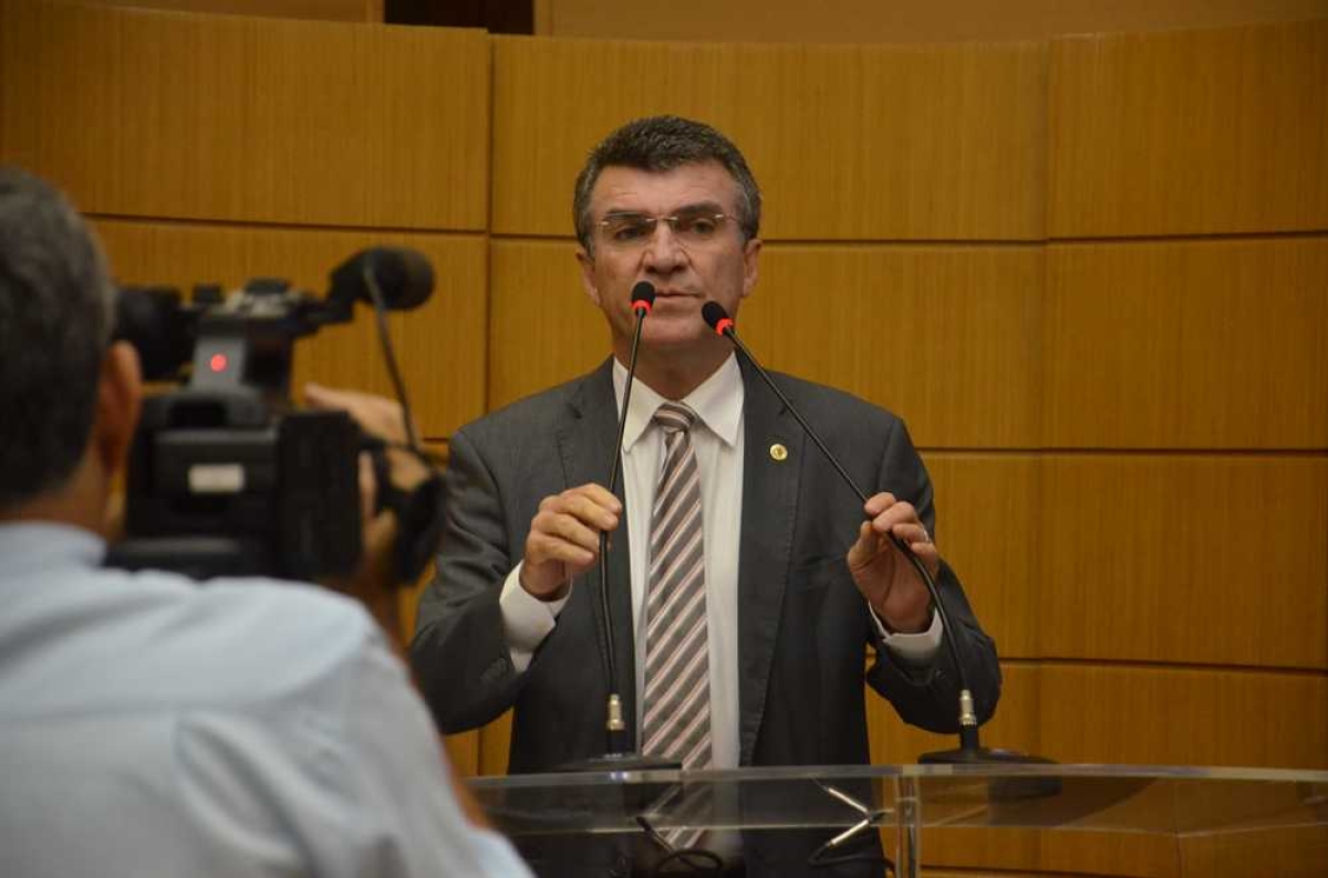 Deputado estadual Garibalde Mendonça (Foto: Jadilson Simões/Agência Alese)