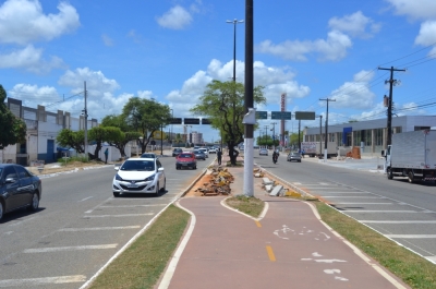  Fato ocorreu no bairro Capucho, dentro do ônibus que faz a linha 040 �?? Marcos Freire/Maracaju (Foto: arquivo Portal Infonet)