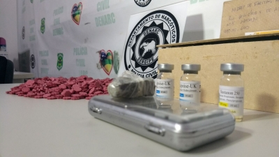 Denarc e Sefaz apreendem 1,5 mil comprimidos de drogas sintéticas (Foto: SSP)