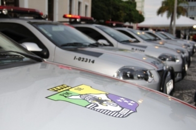 Adolescente é apreendido com fios de semáforos no bairro Grageru (Foto: SSP)