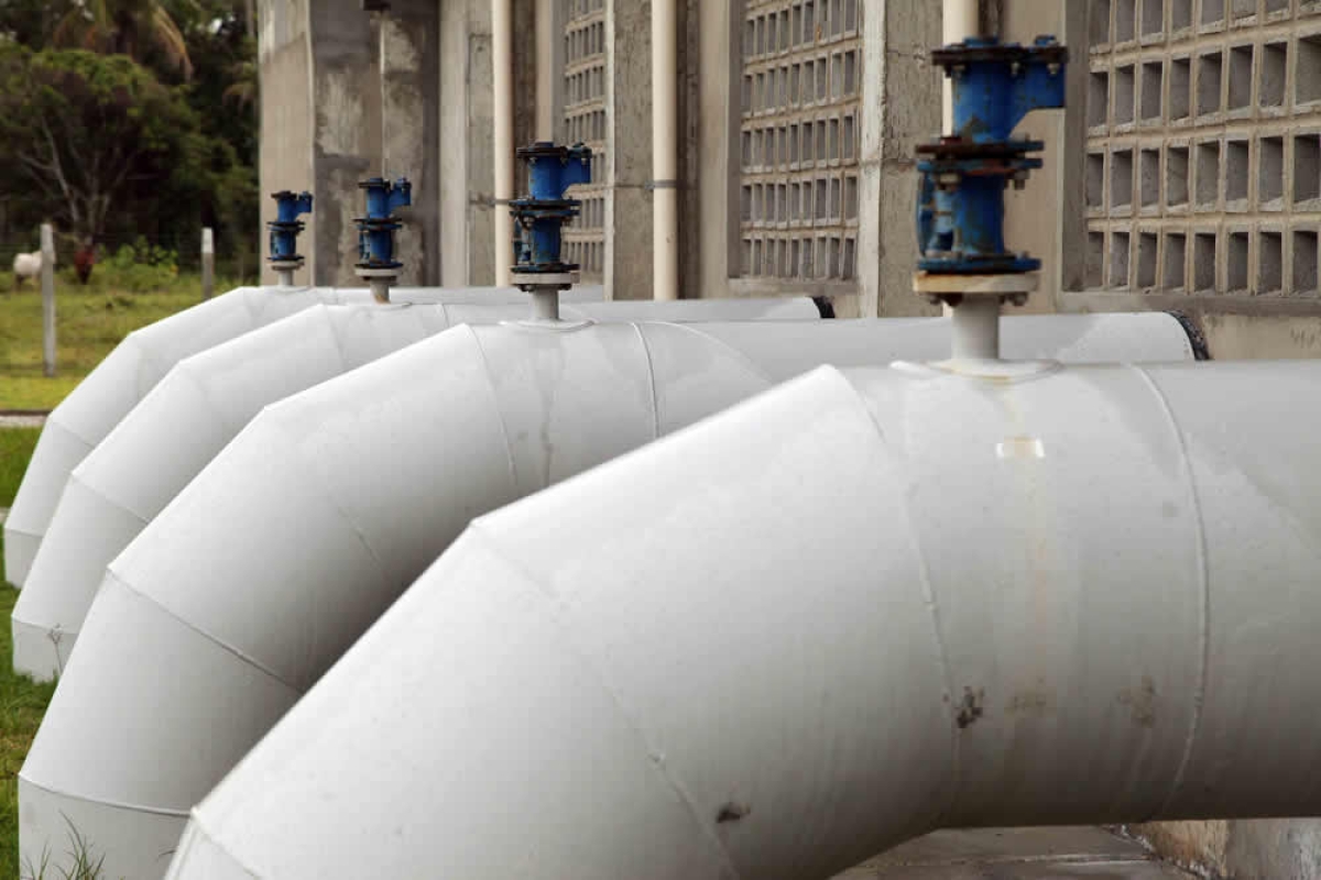A água que chegará nas casas de quem vive na Grande Aracaju também deve ser ainda mais pura, pois a tubulação de aço de carbono fará um processo de filtração, separando as impurezas do líquido, antes mesmo que ele chegue na estação de tratamento (Foto: Andre Moreira/ASN)