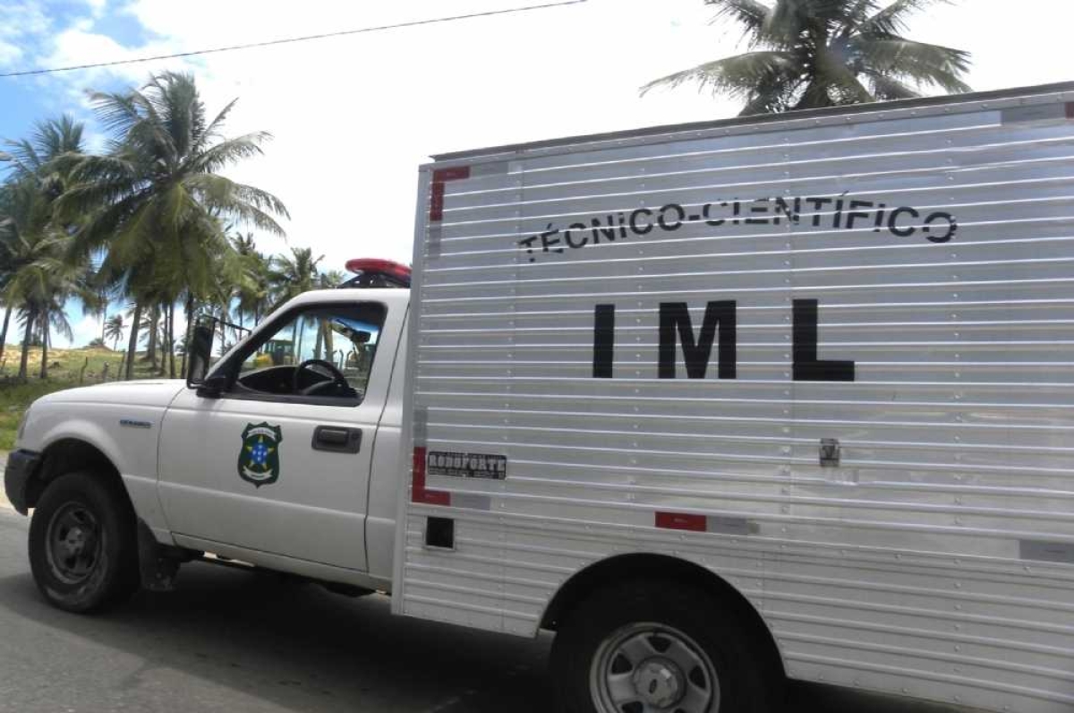 IML: chamado para remover corpo de vítima de tiro que está no Huse (Foto: Arquivo Portal Infonet)