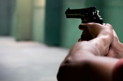  Crime foi praticado por dois bandidos na avenida Atalaia (Foto: Arquivo Portal Infonet)