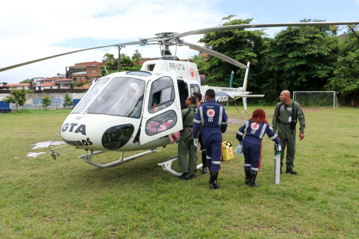 Maternidade Nossa Senhora de Lourdes recebe gestante removida pelo Grupo Tático Aéreo (Foto: SES/SE)