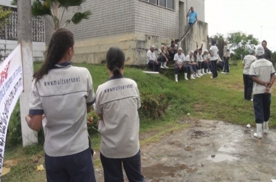  Protesto durou cerca de duas horas (Foto: Portal Infonet) 