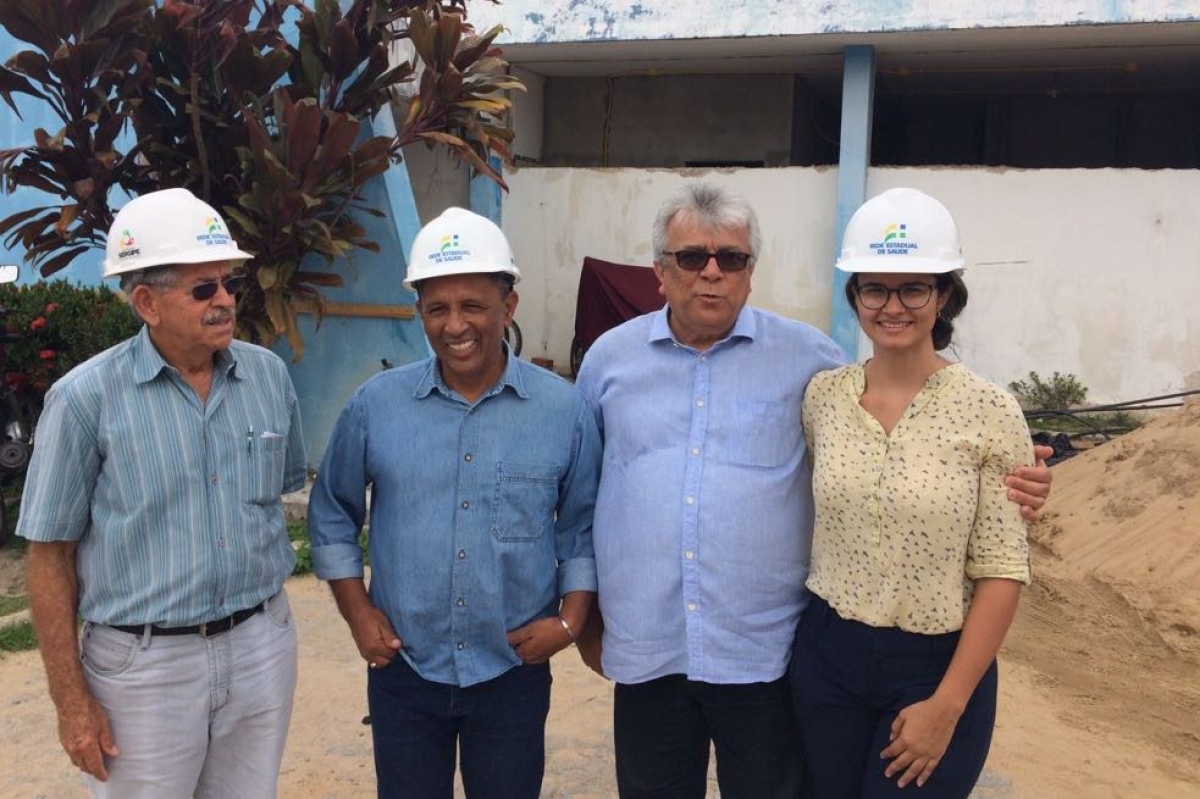 Secretário Almeida Lima visita obra da maternidade Hildete Falcão (Foto: SES/SE)