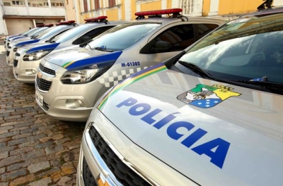 Suspeito de furto é preso logo após crime no São José (Foto: SSP)