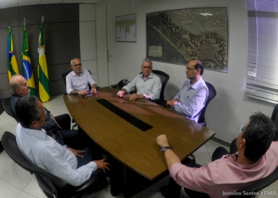Edvaldo Nogueira busca parceria com empresas para viabilizar Réveillon de Aracaju (Foto: Janaína Santos/PMA)