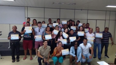 NAT e Clube Poliglota entregam certificados a 75 concludentes de curso de idiomas (Foto: Comunicação SEIDH)