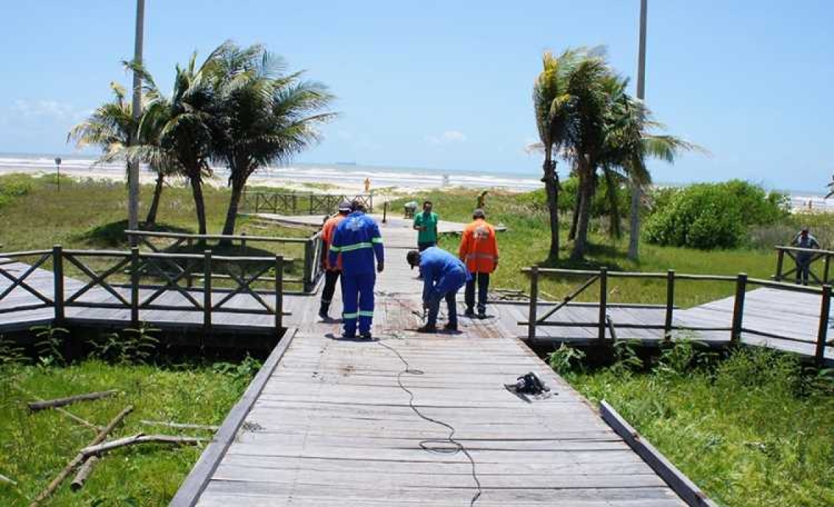 Prefeitura de Aracaju recupera o deck do banho doce (Foto: Emurb/Aracaju)