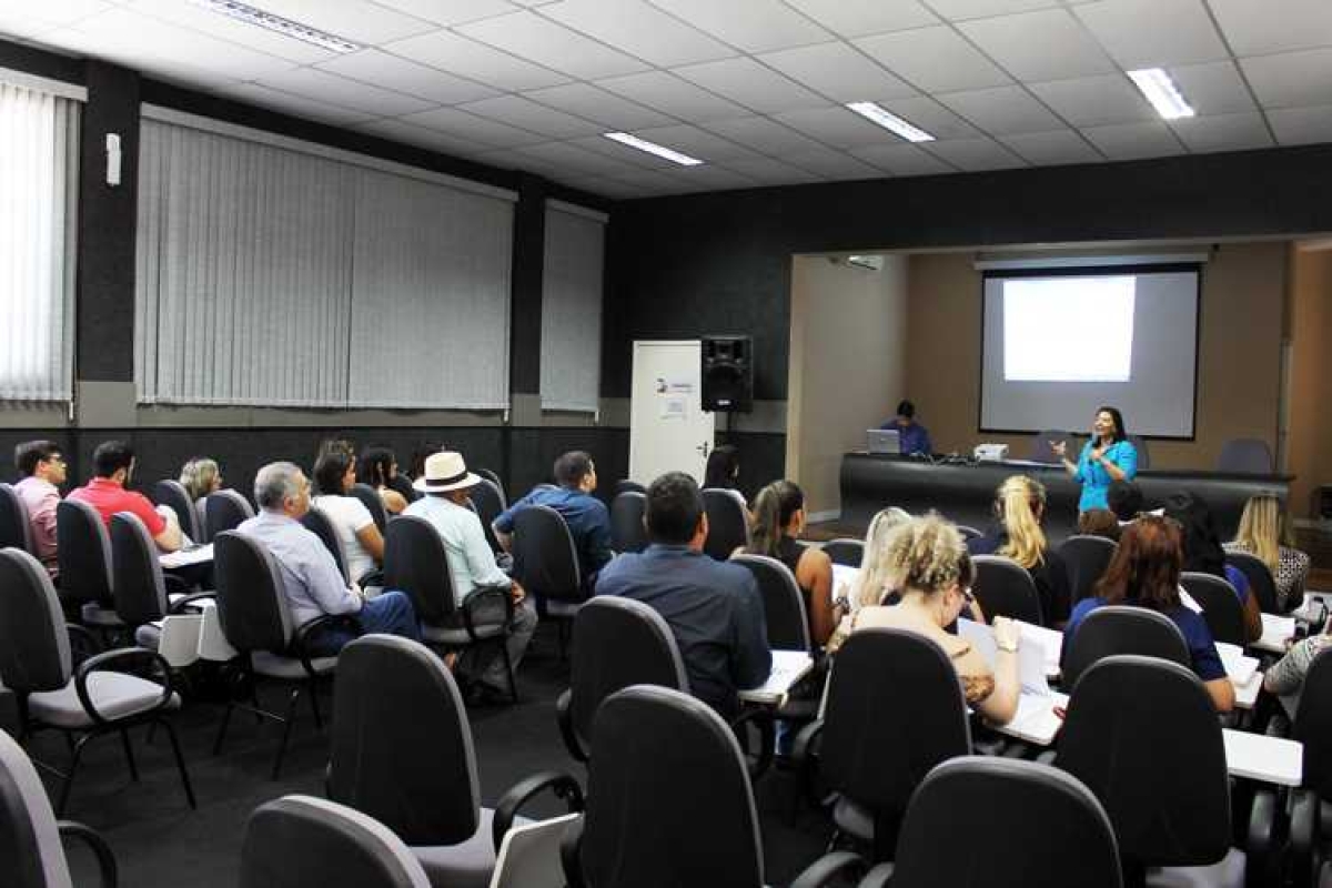 SES/Sergipe promove reunião para qualificação da Rede de Atenção às Urgências e Hospitalar (Foto: SES/SE)