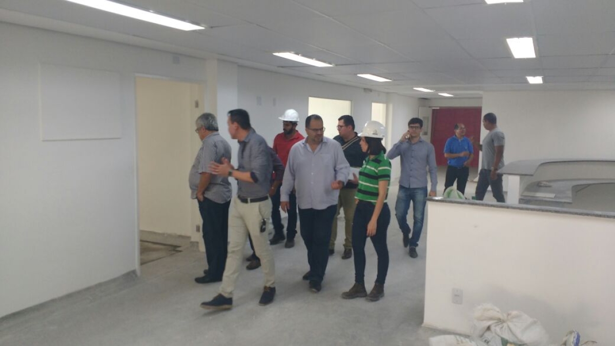 Almeida visita obras do Huse e conversa com usuários e servidores sobre atendimento
(Foto: SES/SE)