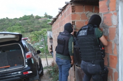  Trabalho tem como objetivo identificar integrantes de um grupo de traficantes que age na região (Foto: SSP)