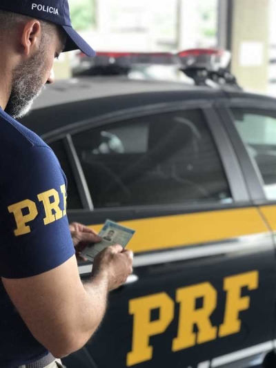 600 CNHs foram recolhidas pela PRF até novembro nas rodovias federais de Sergipe (Foto: Arquivo PRF/SE)