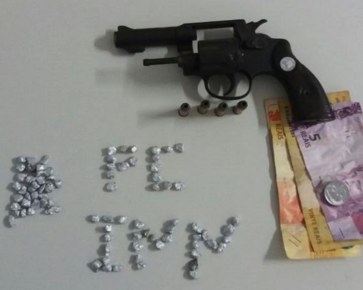 Polícia prende dupla por homicídio de caminhoneiro e tráfico de drogas em Itabaianinha (Foto: SSP/SE)