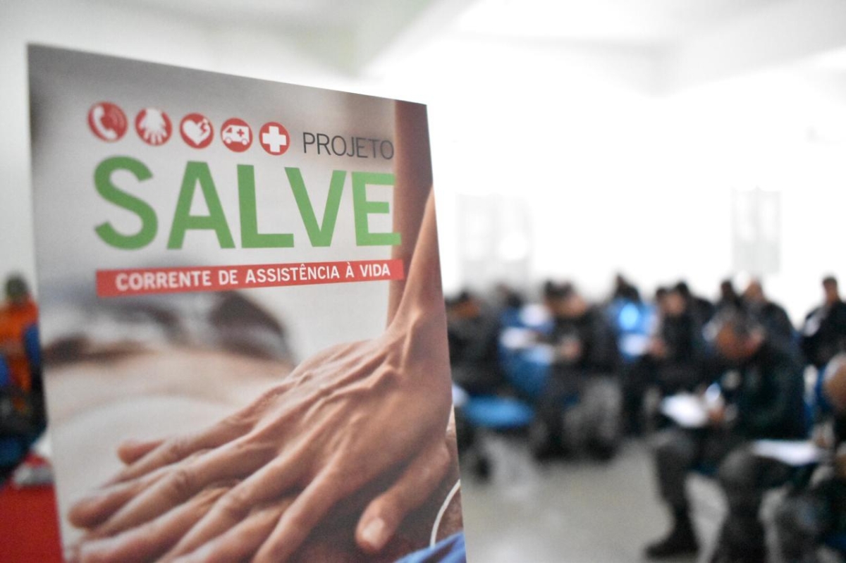 Projeto Salve: policiais e agentes penitenciários aprendem técnicas de reanimação (Foto: SES/SE)