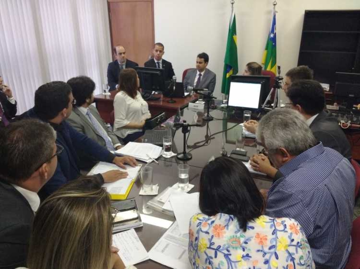 SMS/Aracaju passa para o Estado a gestão do novo contrato com Cirurgia durante audiência na Justiça Federal (Foto: SMS/Aracaju)