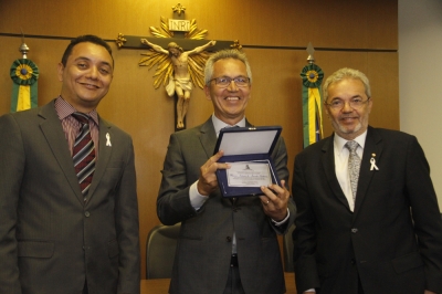 TCE homenageia prefeituras e câmara que obtiveram nota máxima na transparência (Foto: DICOM/TCE)