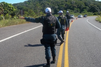 Homem é preso por porte ilegal de arma de fogo em Socorro (Foto: SSP)