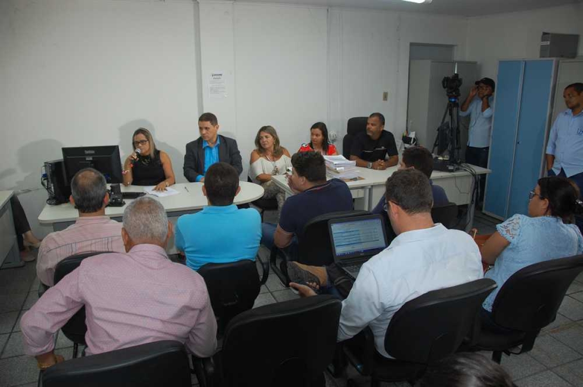Emsurb divulga empresas classificadas na licitação da limpeza urbana (Foto: Emsurb/Aracaju)