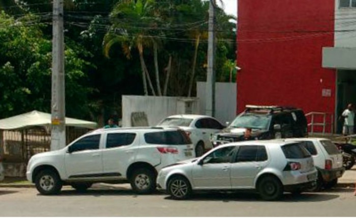 Homem tenta atropelar jovem que teria lhe cobrado 60 reais (Foto: Reprodução/Redes Sociais)